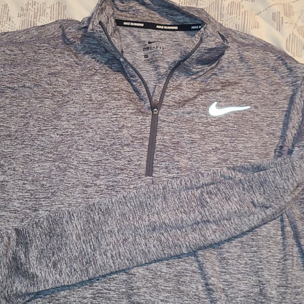 Nike Workout shirt
